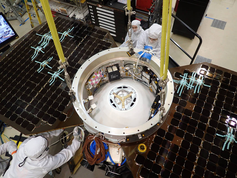 Illustration for article titled An Inside Look at the Construction of NASA's Next Mission to Mars